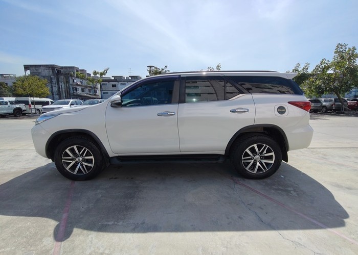 Used 3
                    TOYOTA
                     for Sale Image
