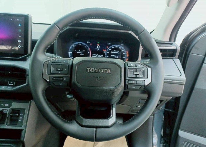 Used 1
                    TOYOTA
                     for Sale Image