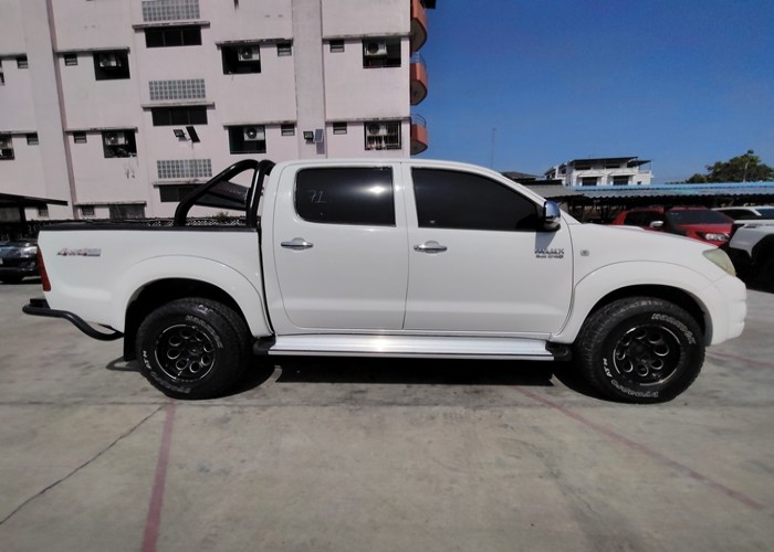 Used 7
                    TOYOTA
                     for Sale Image