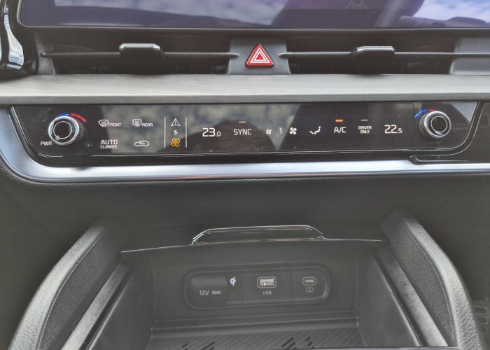 Used 1
                    KIA
                     for Sale Image