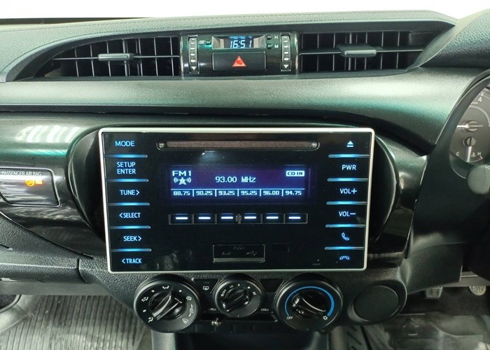 Used 12
                    TOYOTA
                     for Sale Image