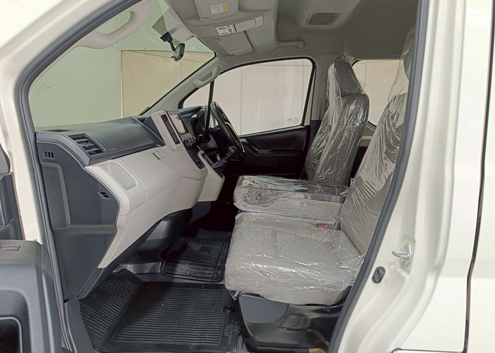 Used 12
                    TOYOTA
                     for Sale Image