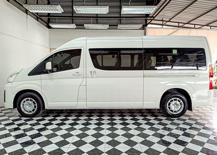 Used 12
                    TOYOTA
                     for Sale Image